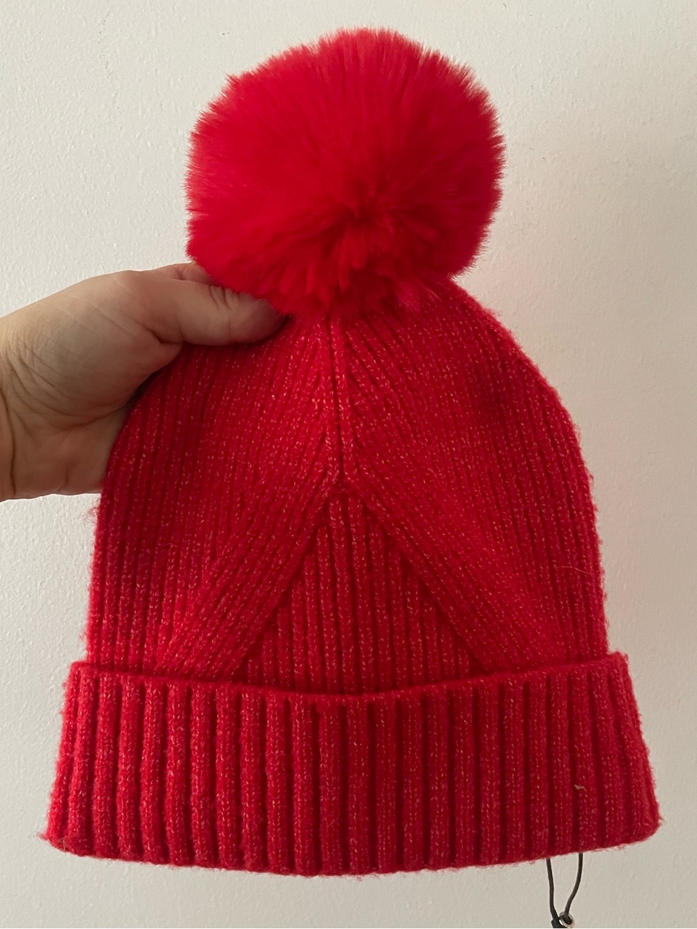Vince Camuto Red Knit Pom Beanie OS